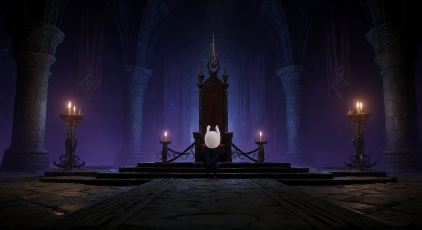 Caballero Hueco frente al trono del Rey Pálido en Hollow Knight