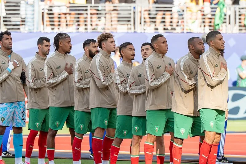 mejor pais africano en futbol, Jugadores de Marruecos durante el himno previo al partido ante Brasil en el Mundial 2026