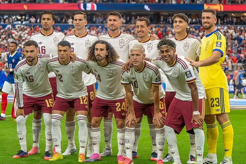 mejor pais fifa 25, Once inicial de España, con Lamine Yamal, en la final ante Francia el 24 de julio de 2026