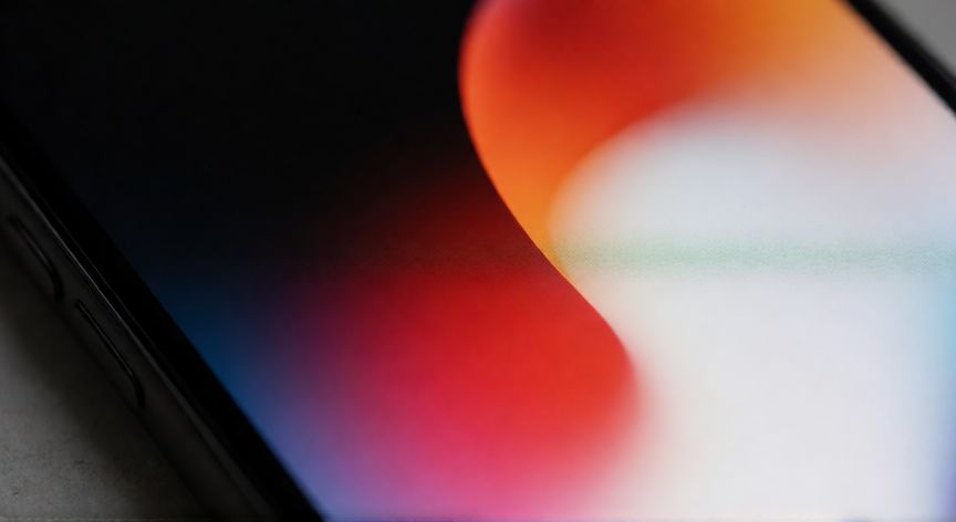 Comparativa visual de brillo y colores entre pantallas OLED y Dynamic AMOLED