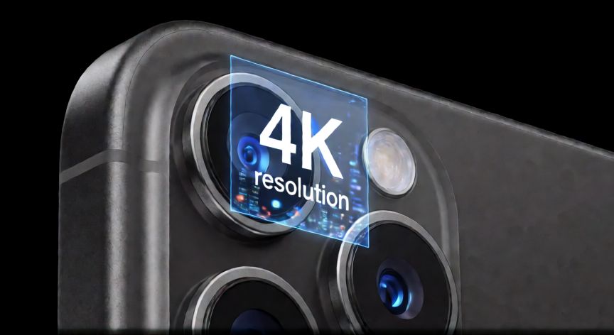 Detalle de la cámara de un iPhone mostrando capacidad 4K